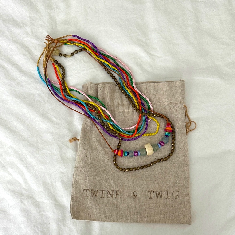 Twine & Twig Rainbow Neck Party
